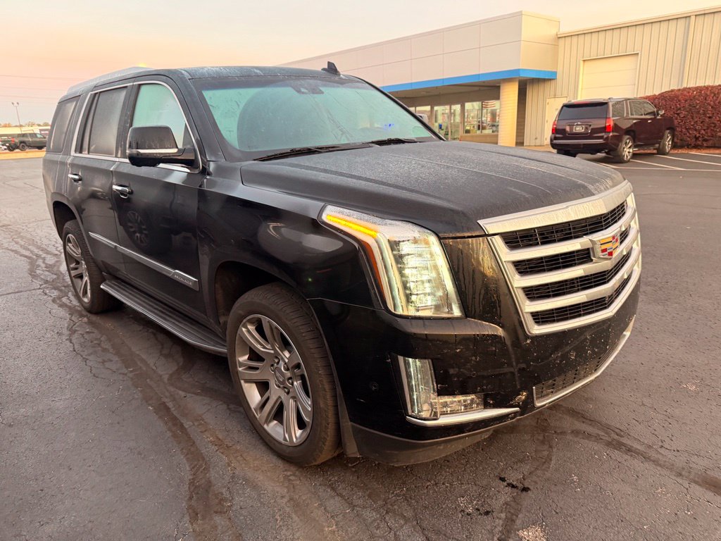 Used 2019 Cadillac Escalade Luxury SUV