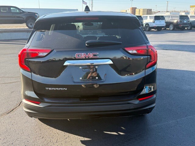 2018 Gmc Terrain SLE photo 3