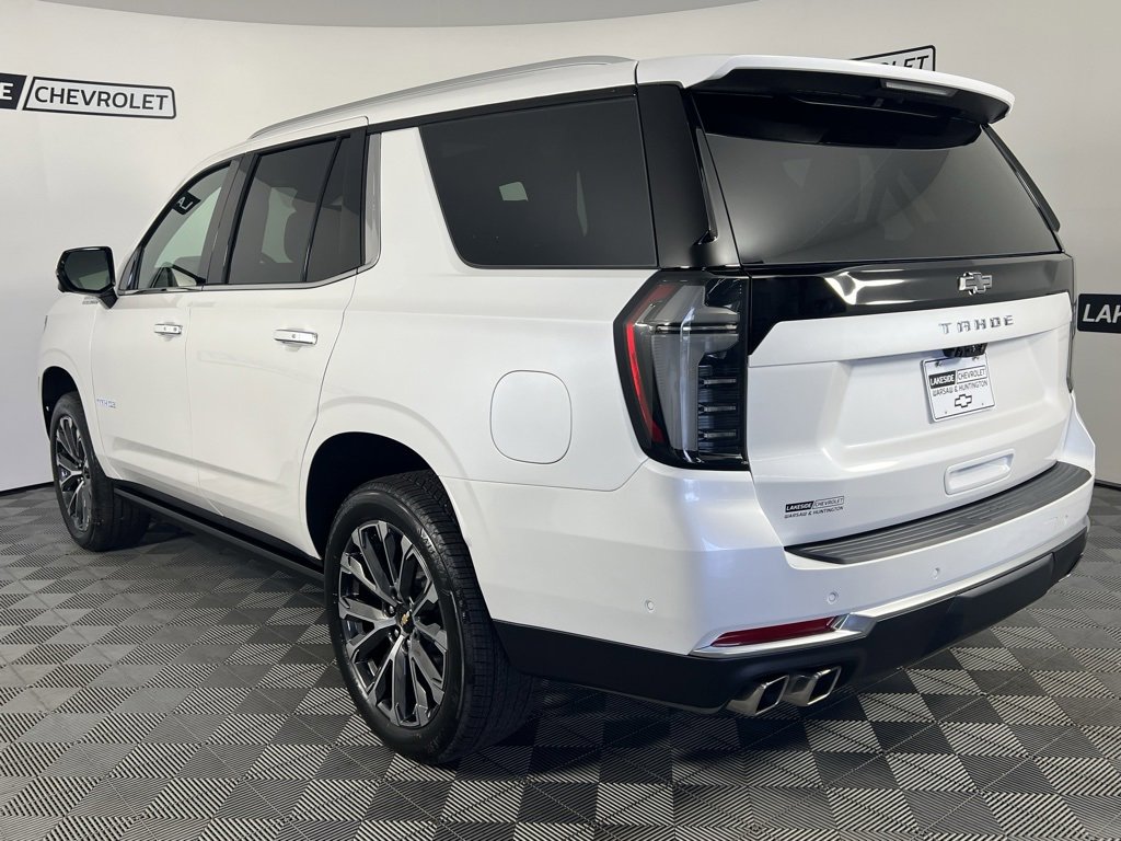 2025 Chevrolet Tahoe High Country photo 3