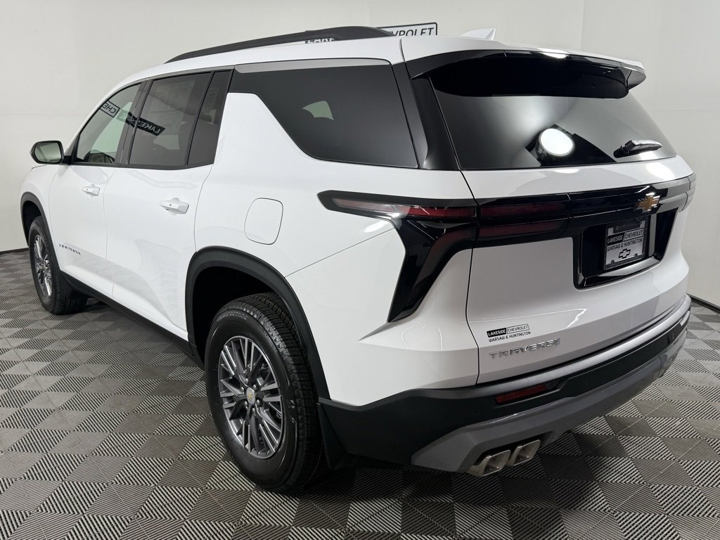 New 2026 Chevrolet Traverse LT SUV