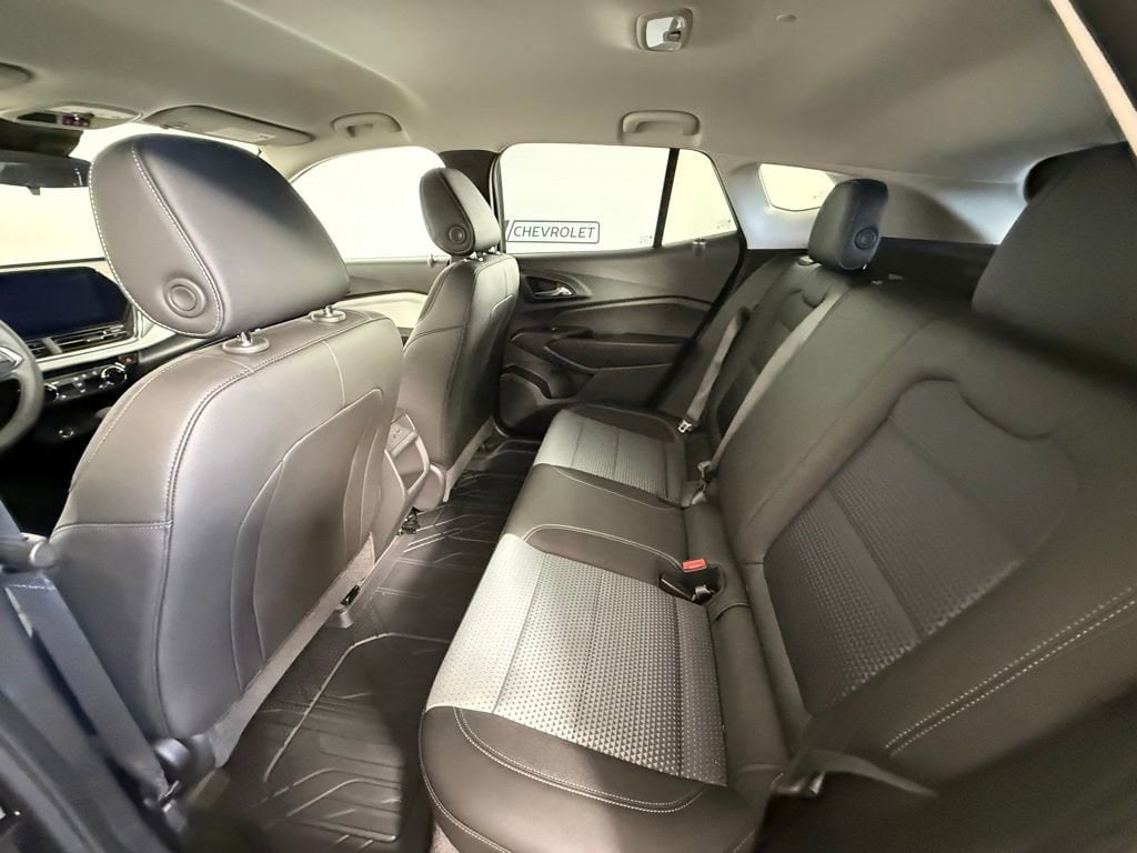 2026 Chevrolet Trax LT - Photo 14