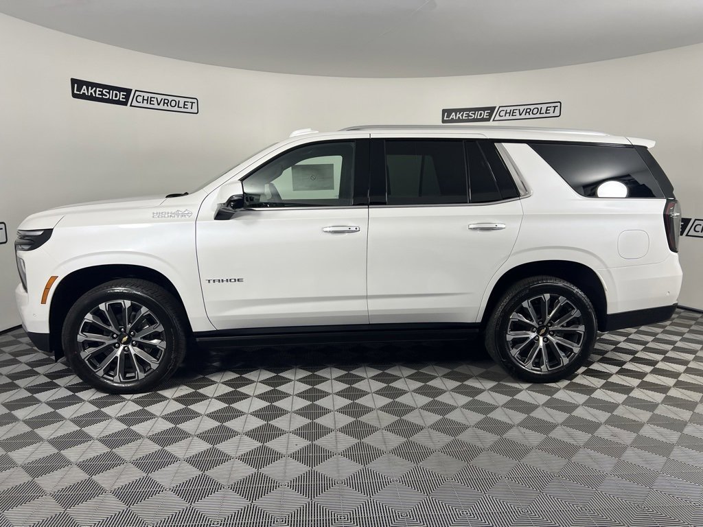 2025 Chevrolet Tahoe High Country photo 2