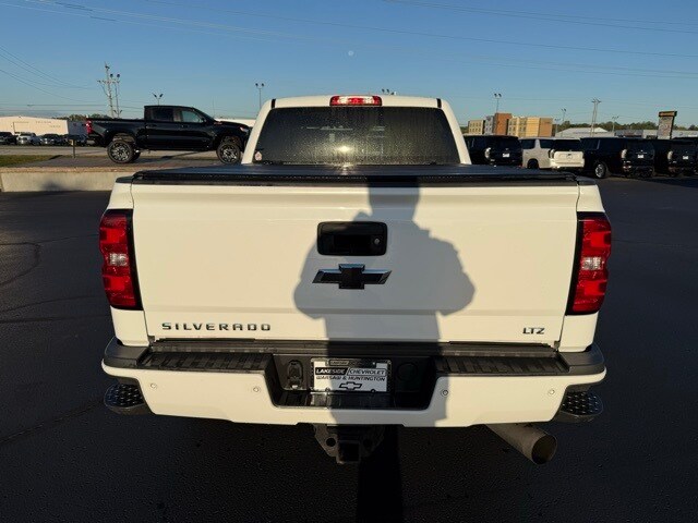2018 Chevrolet Silverado 2500HD LTZ photo 4