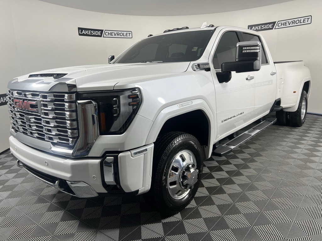 Used 2024 GMC Sierra 3500HD Denali with VIN 1GT49WE74RF257995 for sale in Warsaw, IN