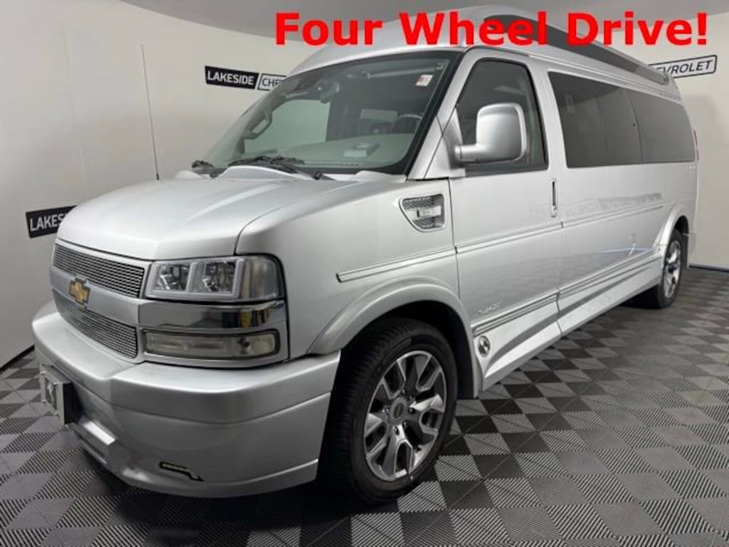 New 2024 Chevrolet Express Cargo 2500 WT Van