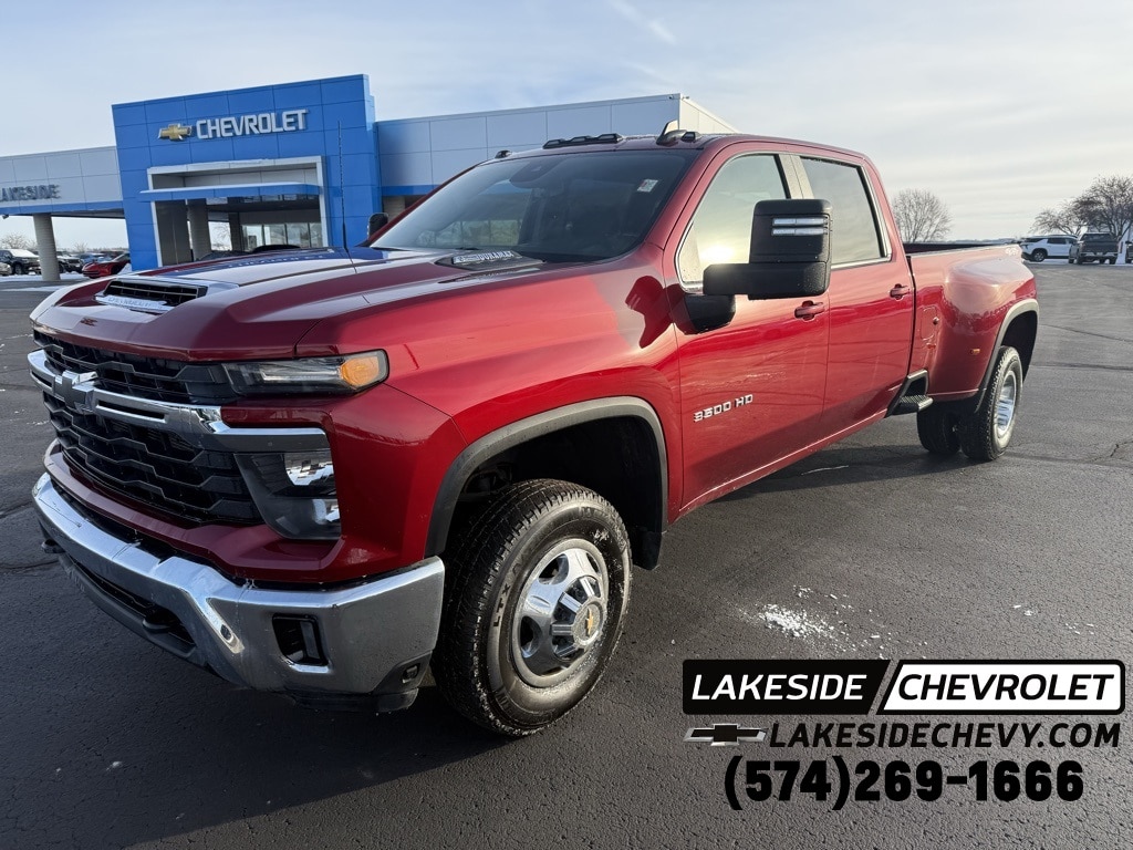 2024 Chevrolet Silverado 3500HD LT's photo