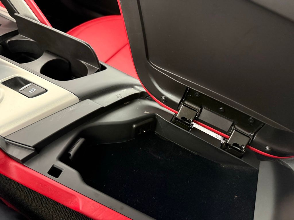 2016 Chevrolet Corvette 3LZ - Photo 24