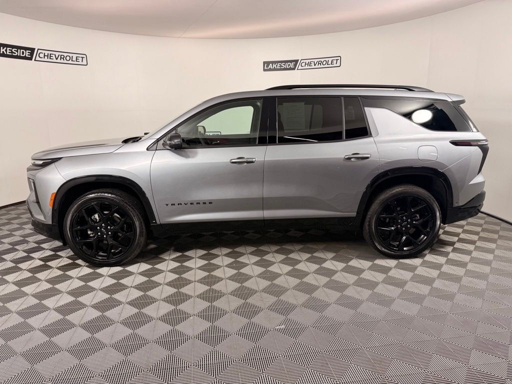 Used 2026 Chevrolet Traverse RS SUV