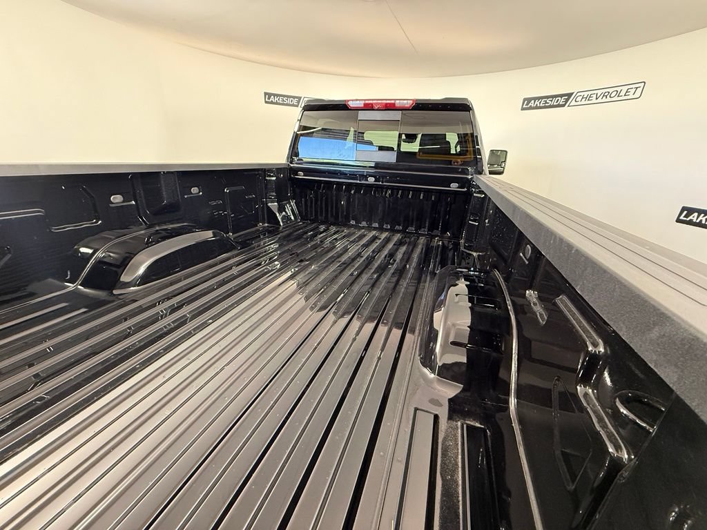 2026 Chevrolet Silverado 3500 HD LTZ - Photo 13