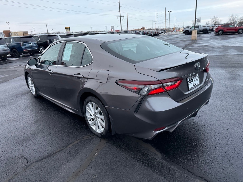 Used 2023 Toyota Camry SE Sedan