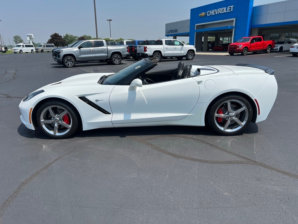 Used 2014 Chevrolet Corvette Base with VIN 1G1YD3D79E5132371 for sale in Warsaw, IN