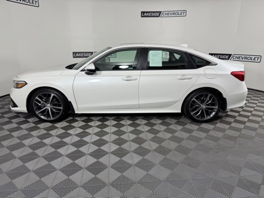 Used 2024 Honda Civic Touring Sedan