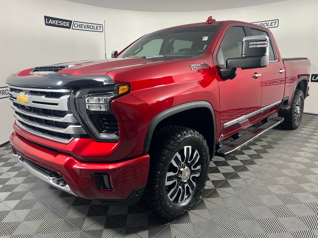 Used 2024 Chevrolet Silverado 2500HD High Country with VIN 1GC4YREY6RF427514 for sale in Warsaw, IN