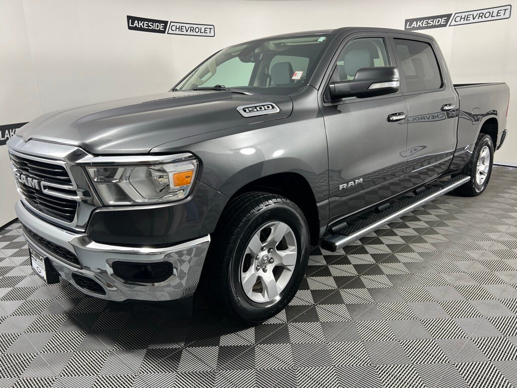 Used 2020 RAM Ram 1500 Pickup Big Horn/Lone Star with VIN 1C6RRFMG9LN422032 for sale in Warsaw, IN