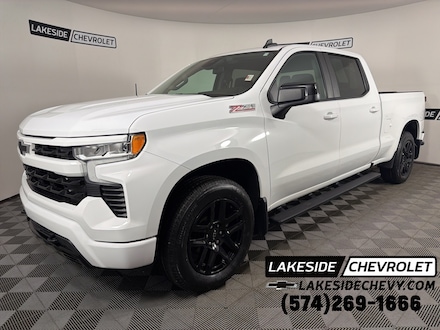 2022 Chevrolet Silverado 1500 RST Truck