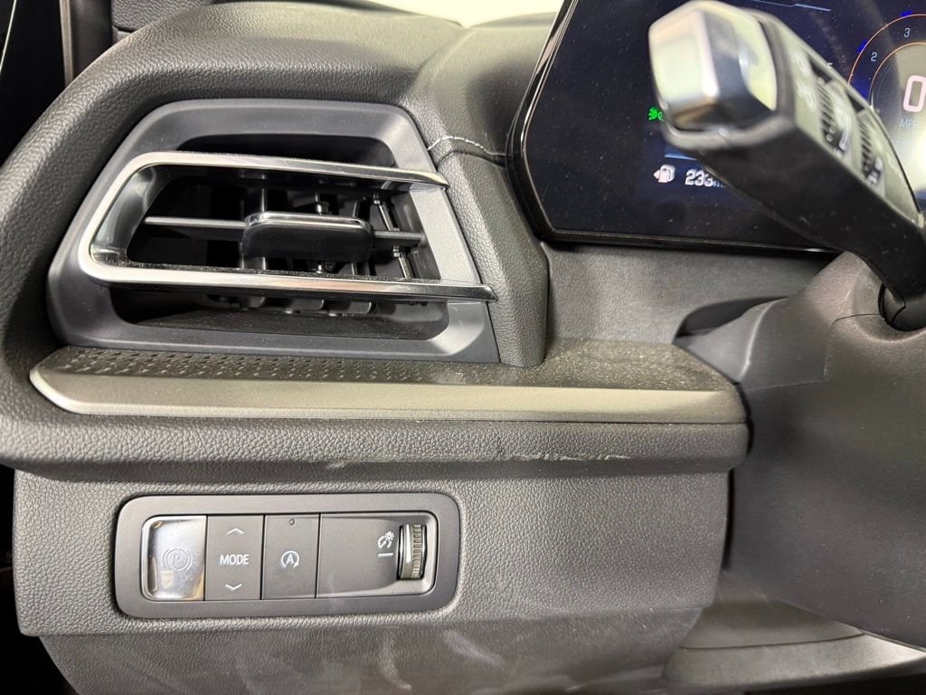 2025 Chevrolet Traverse LT - Photo 20