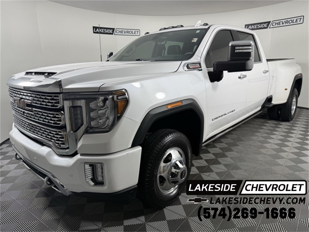 2022 GMC Sierra 3500HD Denali's photo