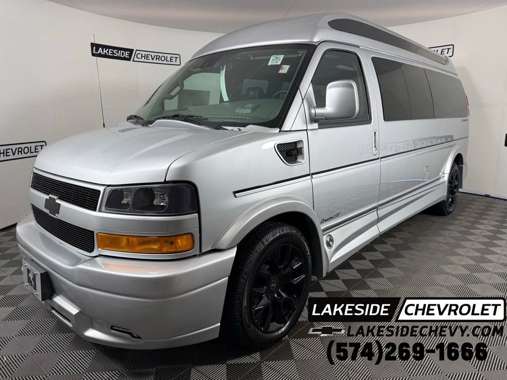 2026 Chevrolet Express 2500 Extended Work Van HD's photo