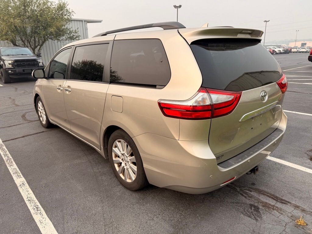Used 2015 Toyota Sienna Limited Premium 7 Passenger Minivan/Van