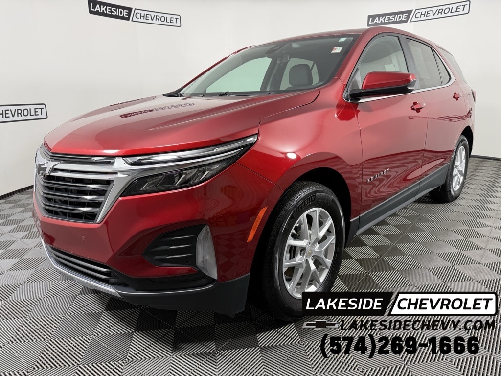 2024 Chevrolet Equinox LT's photo