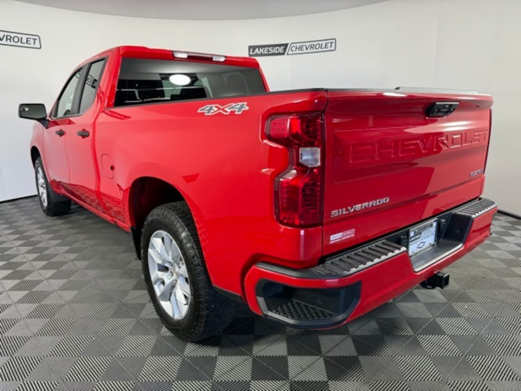 Used 2025 Chevrolet Silverado 1500 Custom Truck