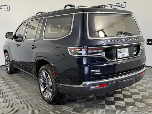 2022 Jeep Grand Wagoneer III photo 2