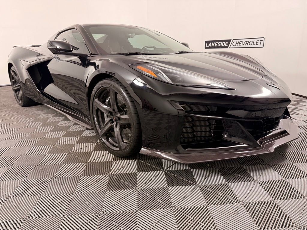 2023 Chevrolet Corvette 3LZ - Photo 10