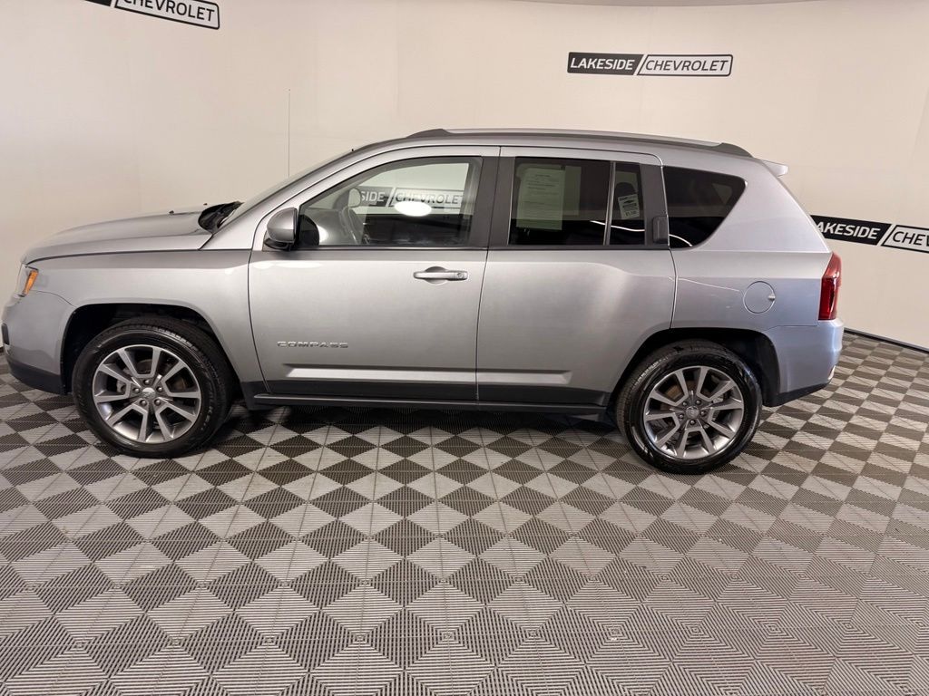 Used 2016 Jeep Compass Latitude SUV