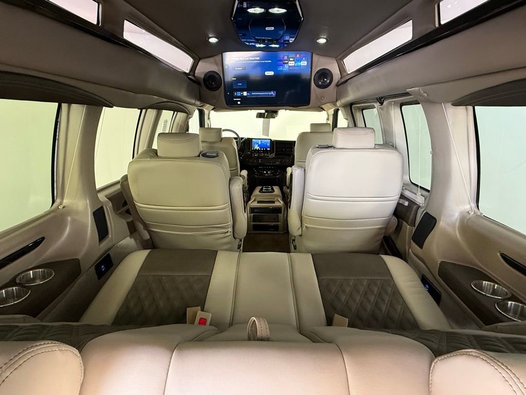 2026 Chevrolet Express Cargo Work Van - Photo 16