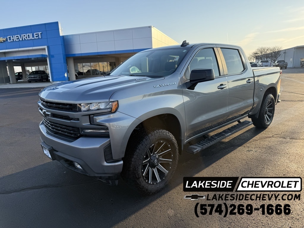 Used 2021 Chevrolet Silverado 1500 RST Truck