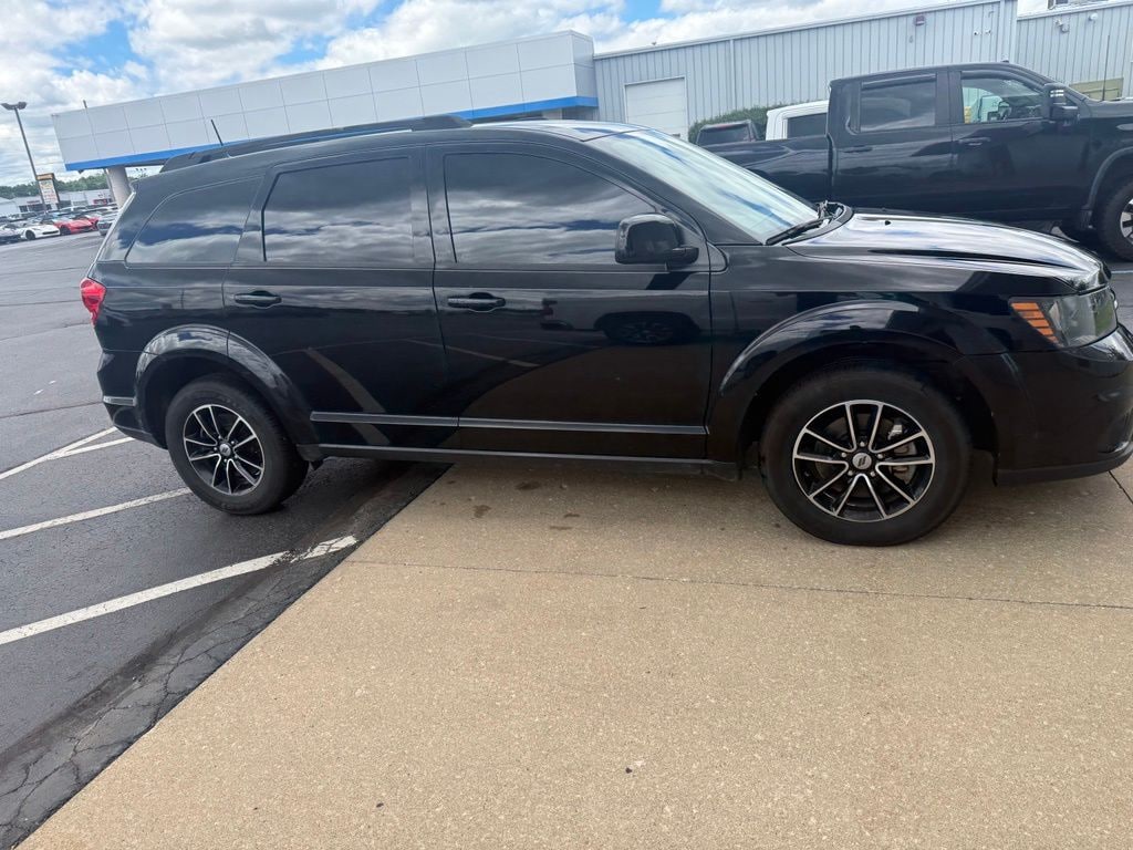 Used 2019 Dodge Journey SE SUV