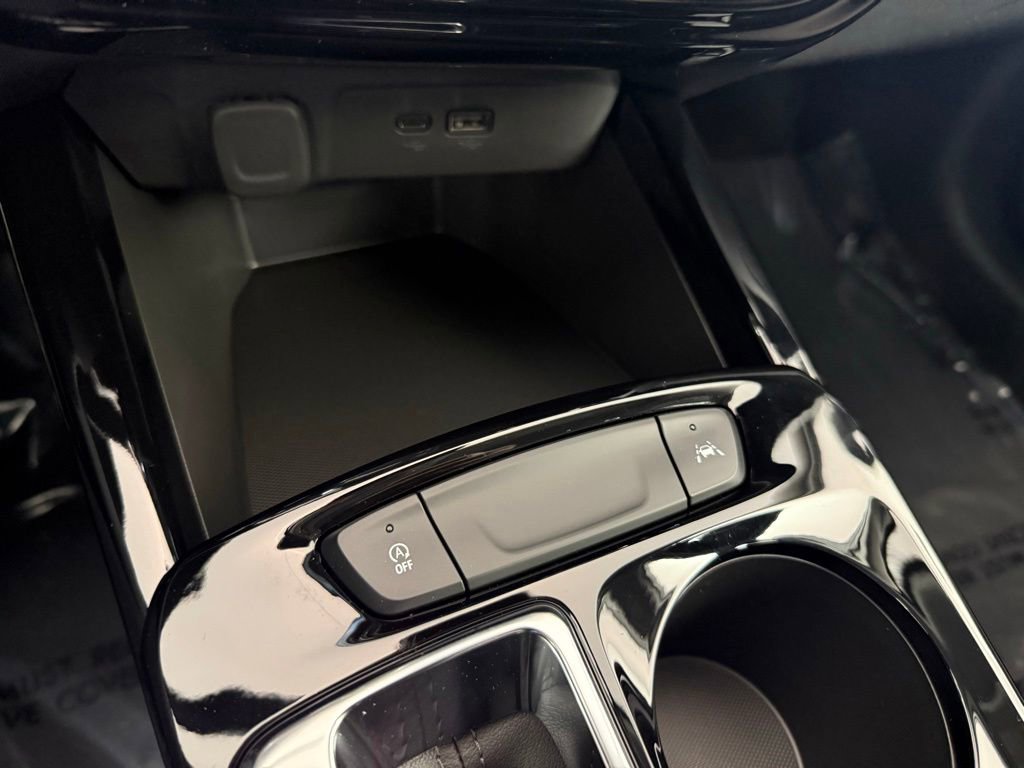 2026 Chevrolet Trax LT - Photo 23