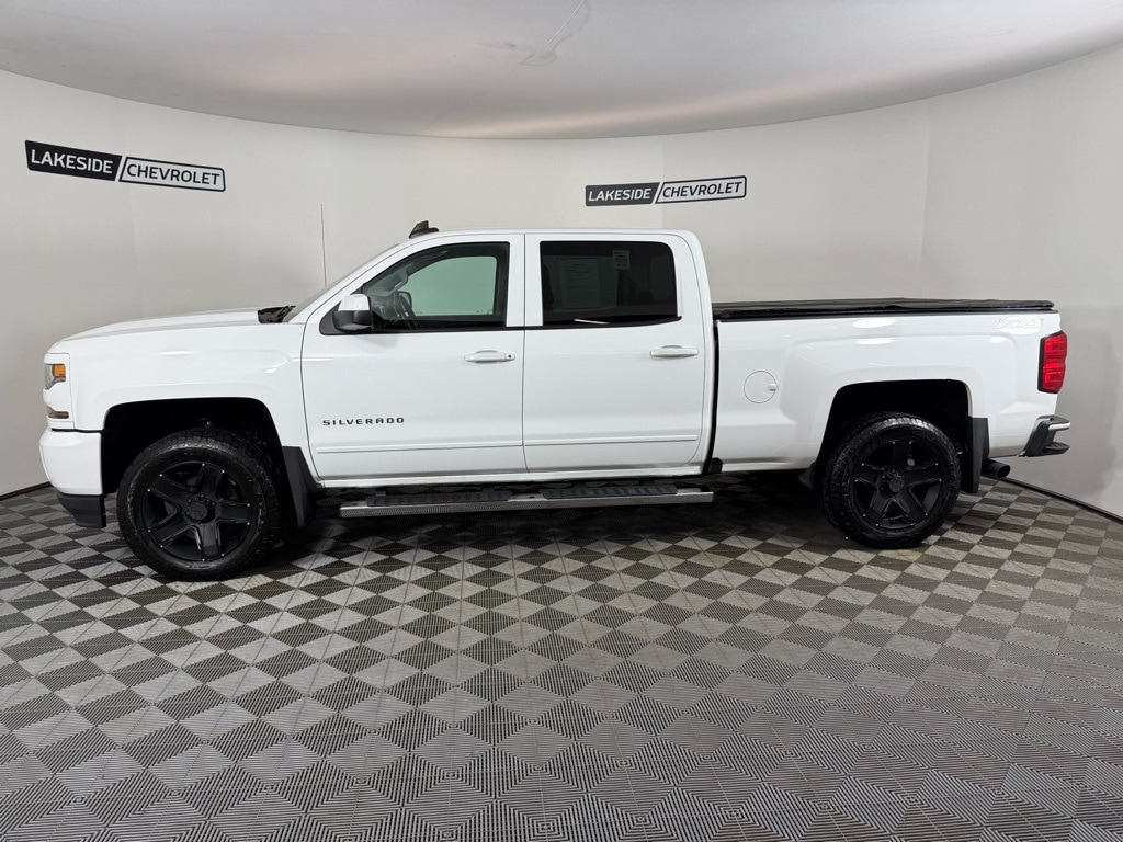 Used 2017 Chevrolet Silverado 1500 LT Truck