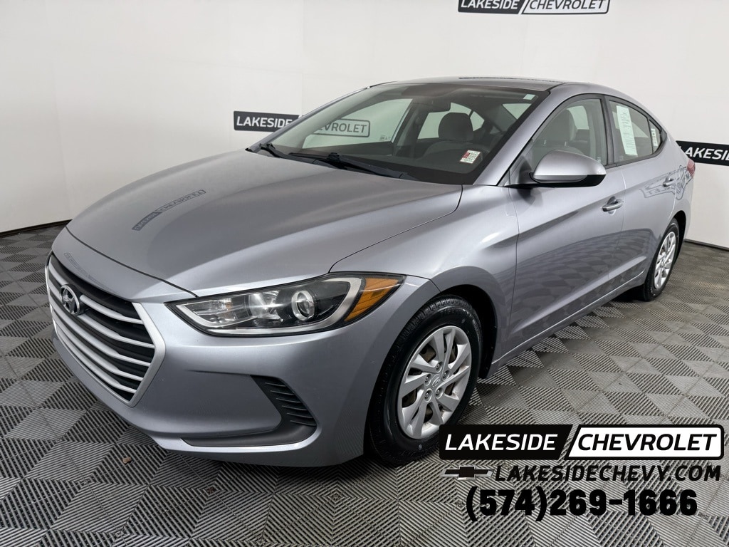 Used 2017 Hyundai Elantra SE Sedan