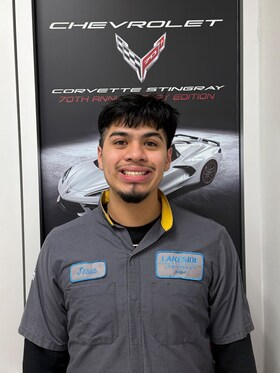 Staff member Jesus Nunez from ID_b13524