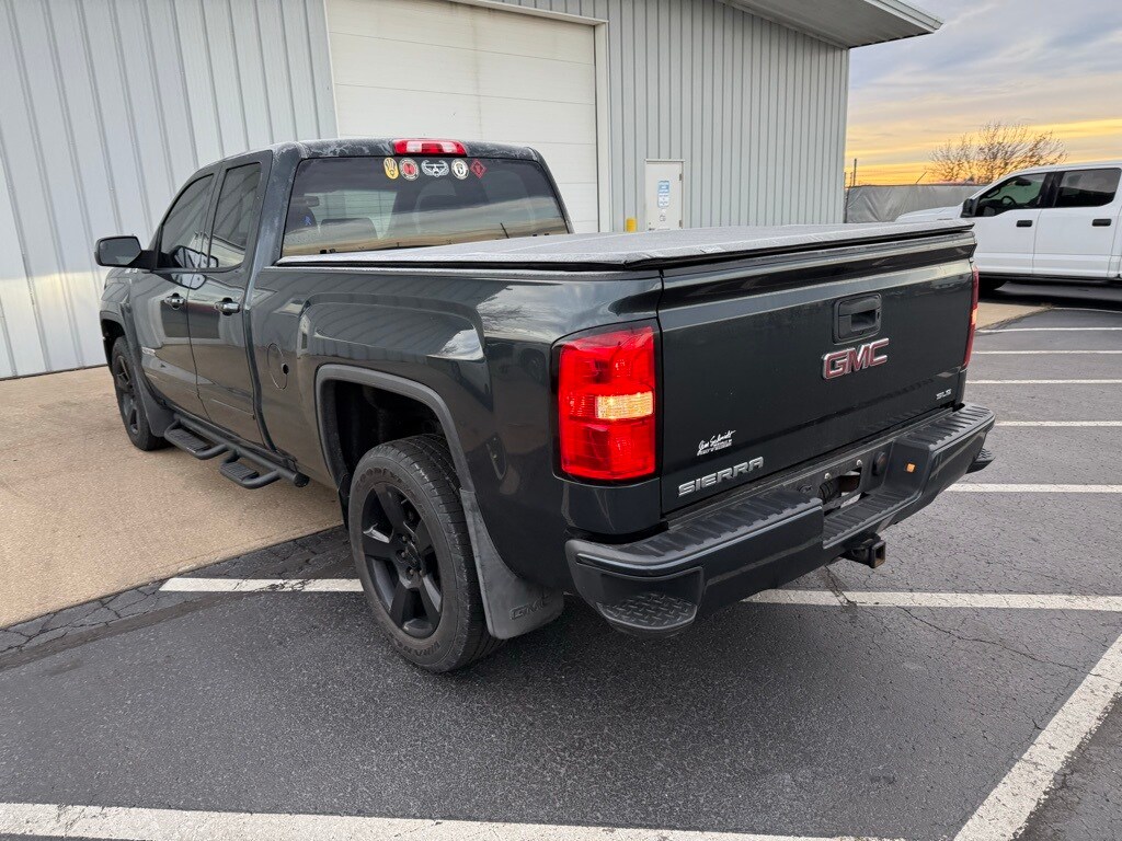 2018 Gmc Sierra 1500 SLE photo 3