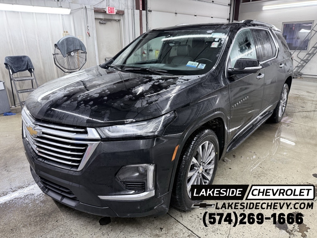 Used 2023 Chevrolet Traverse Premier SUV
