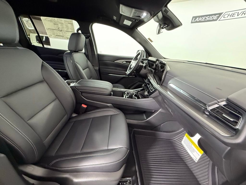 2026 Chevrolet Traverse LT - Photo 17