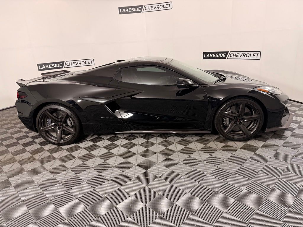 2023 Chevrolet Corvette 3LZ - Photo 9