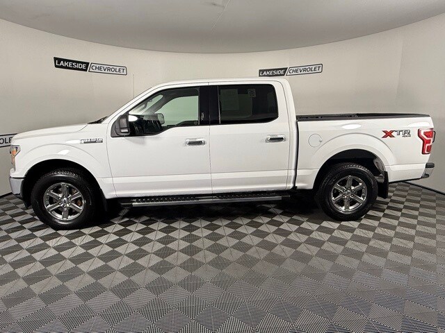 2020 Ford F-150 XLT photo 2