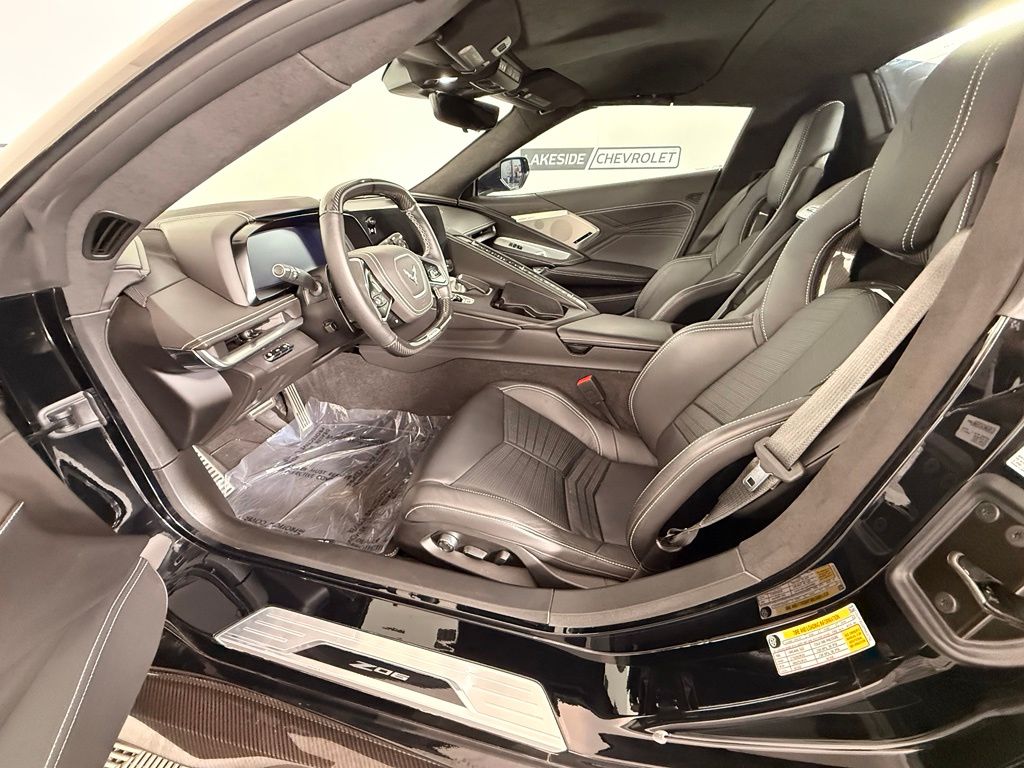 2023 Chevrolet Corvette 3LZ - Photo 45