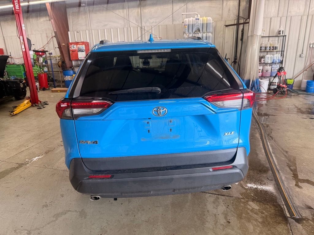 Used 2021 Toyota RAV4 XLE SUV