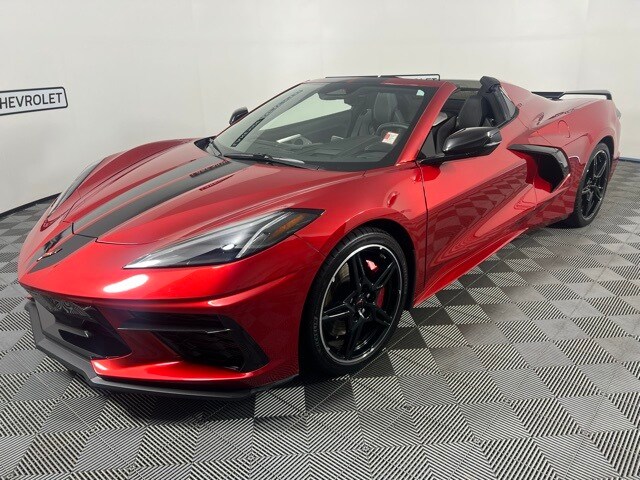 2024 Chevrolet Corvette Stingray 3LT photo 2