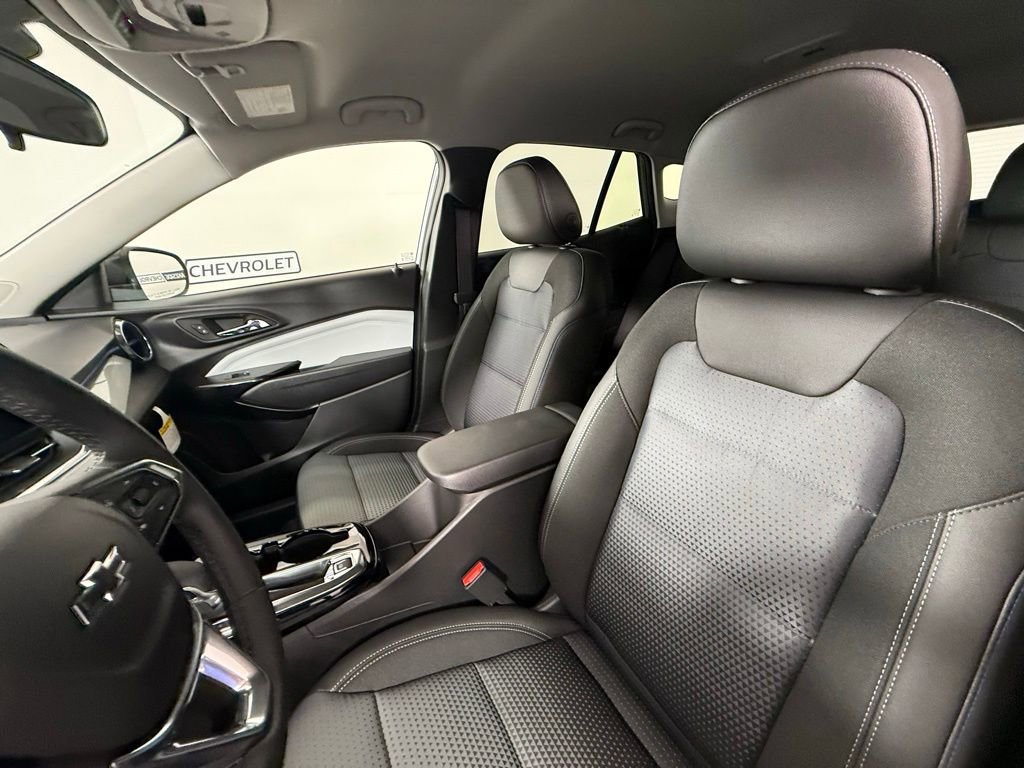 2026 Chevrolet Trax LT - Photo 26