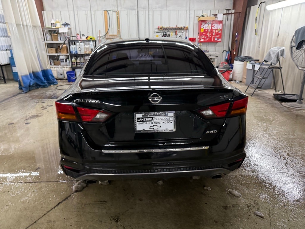 Used 2020 Nissan Altima 2.5 SR Sedan