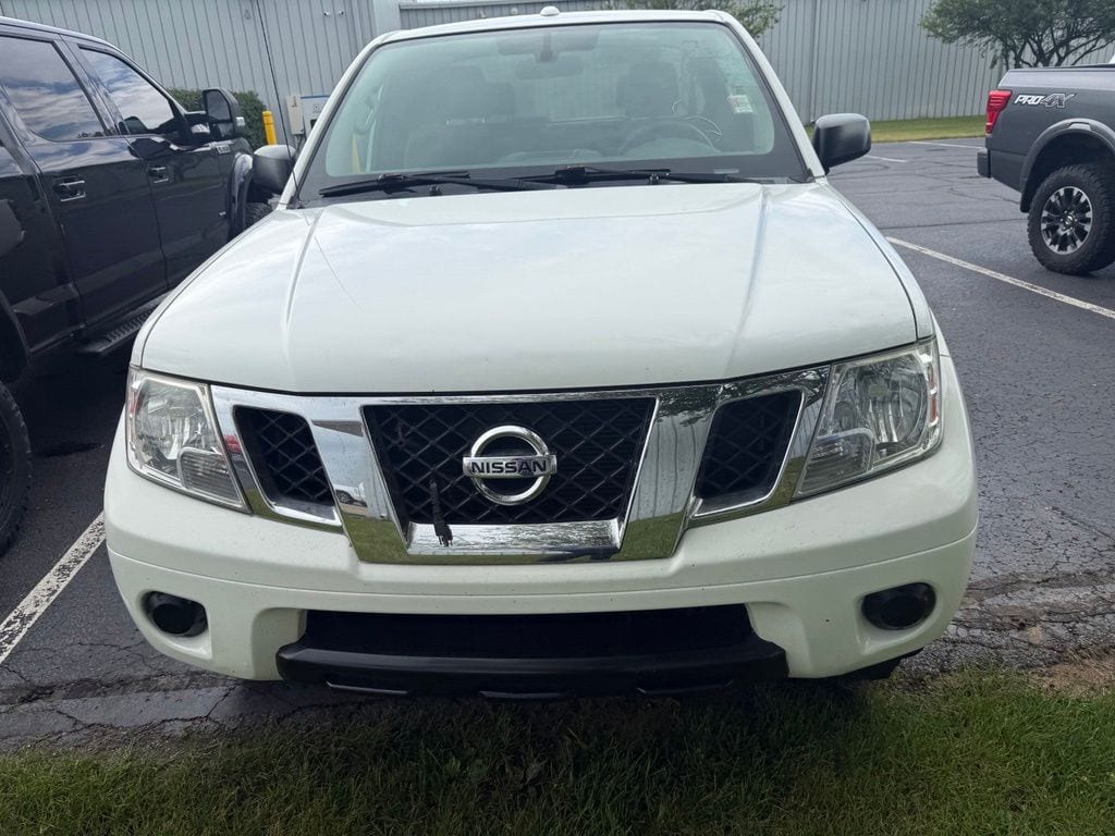 Used 2015 Nissan Frontier PRO-4X Truck