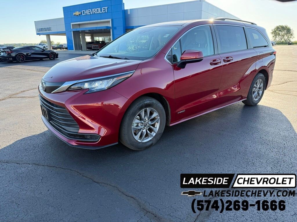Used 2021 Toyota Sienna Hybrid LE 8 Passenger Minivan/Van