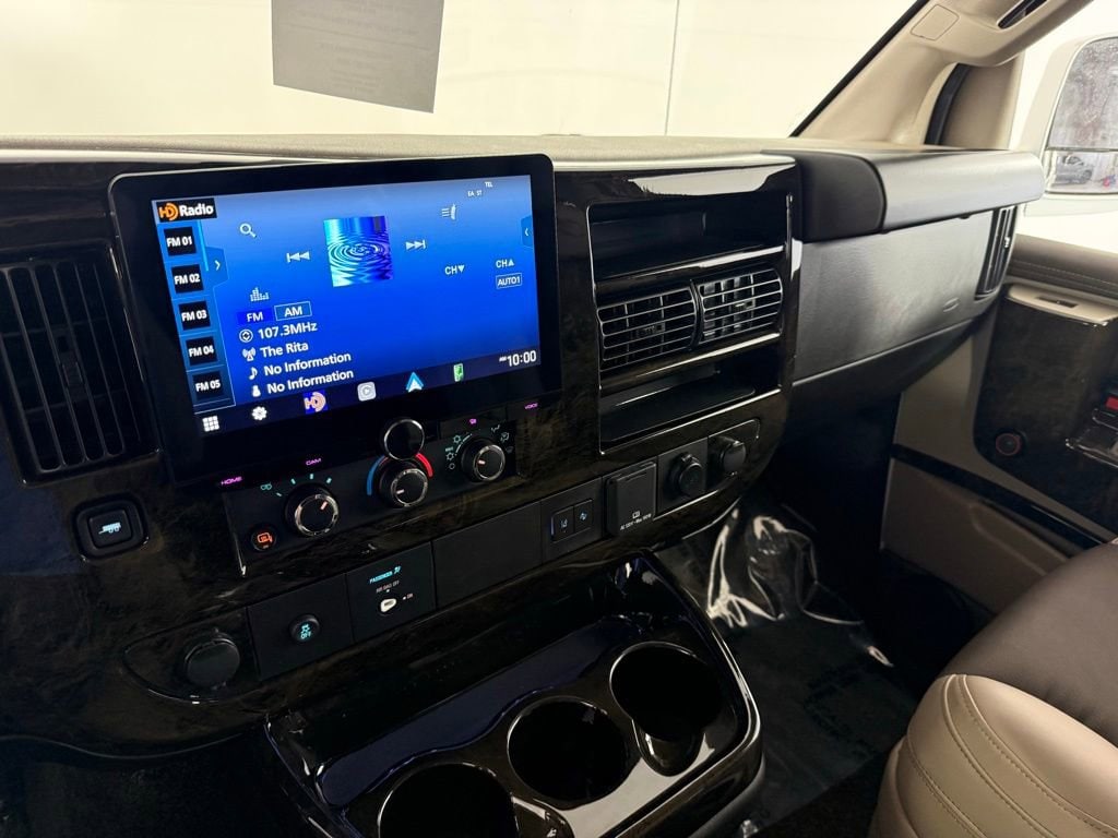 2026 Chevrolet Express Cargo Work Van - Photo 27