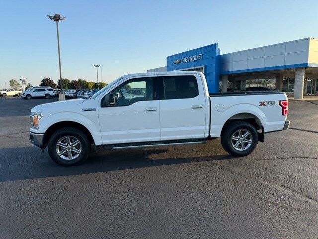 2020 Ford F-150 XLT photo 2