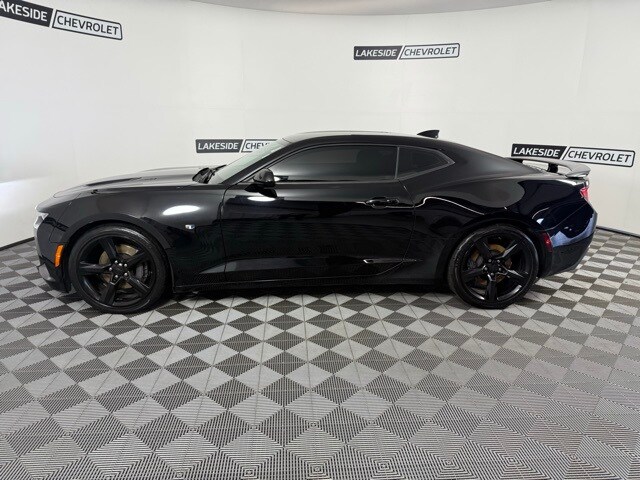 2017 Chevrolet Camaro 1SS photo 3